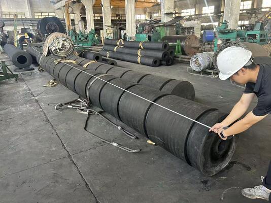 Protección de buques remolcadores de muelles que ofrecen una resistencia superior y durabilidad climática Ideal para aplicaciones de remolcadores