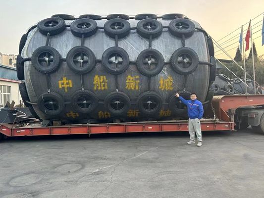 ISO 17357 Fenders llenos de espuma aprobados con estructura EVA sólida Flexible de instalación 60%