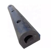 Fender de caucho sólido de tipo D para protección marina con excelente resistencia a las condiciones climáticas