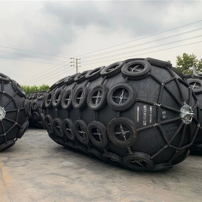 Fenders neumáticos para barcos de bajo mantenimiento para aplicaciones versátiles