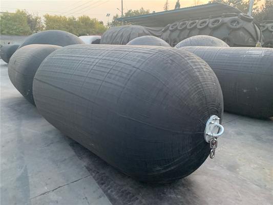 Fenders neumáticos de caucho Yokohama para protección de buques Diámetro de brida de galvanizado en caliente 0,5-4,5 m