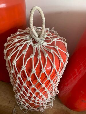 Defensas rellenas de espuma de poliuretano y goma diseñadas para evitar colisiones y mejorar la protección contra impactos