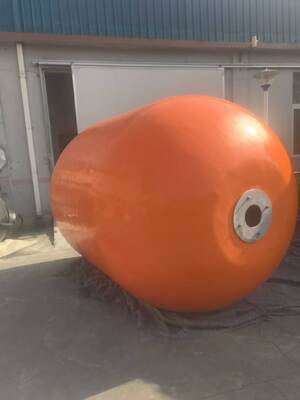 Defensas rellenas de espuma de poliuretano y goma diseñadas para evitar colisiones y mejorar la protección contra impactos