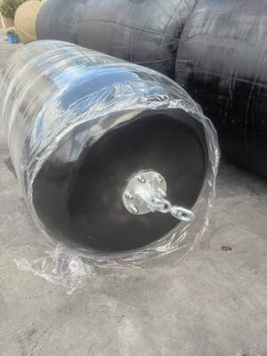 Defensas rellenas de espuma con período de 24 meses D3.0m X L5.0m Deflexión del 60 por ciento Solución duradera de protección para muelles marinos