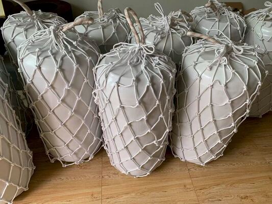 Defensas rellenas de espuma con período de 24 meses D3.0m X L5.0m Deflexión del 60 por ciento Solución duradera de protección para muelles marinos